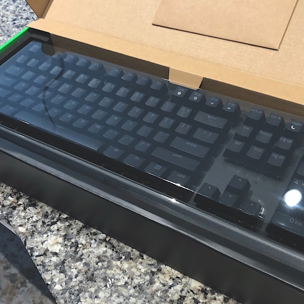 Skytech Keyboard w mouse